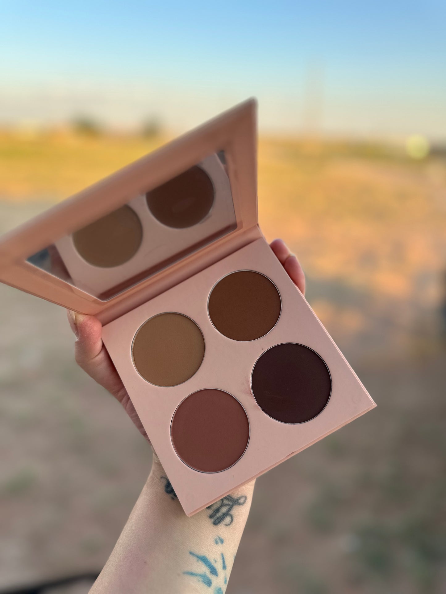 Chingona Contour Palette